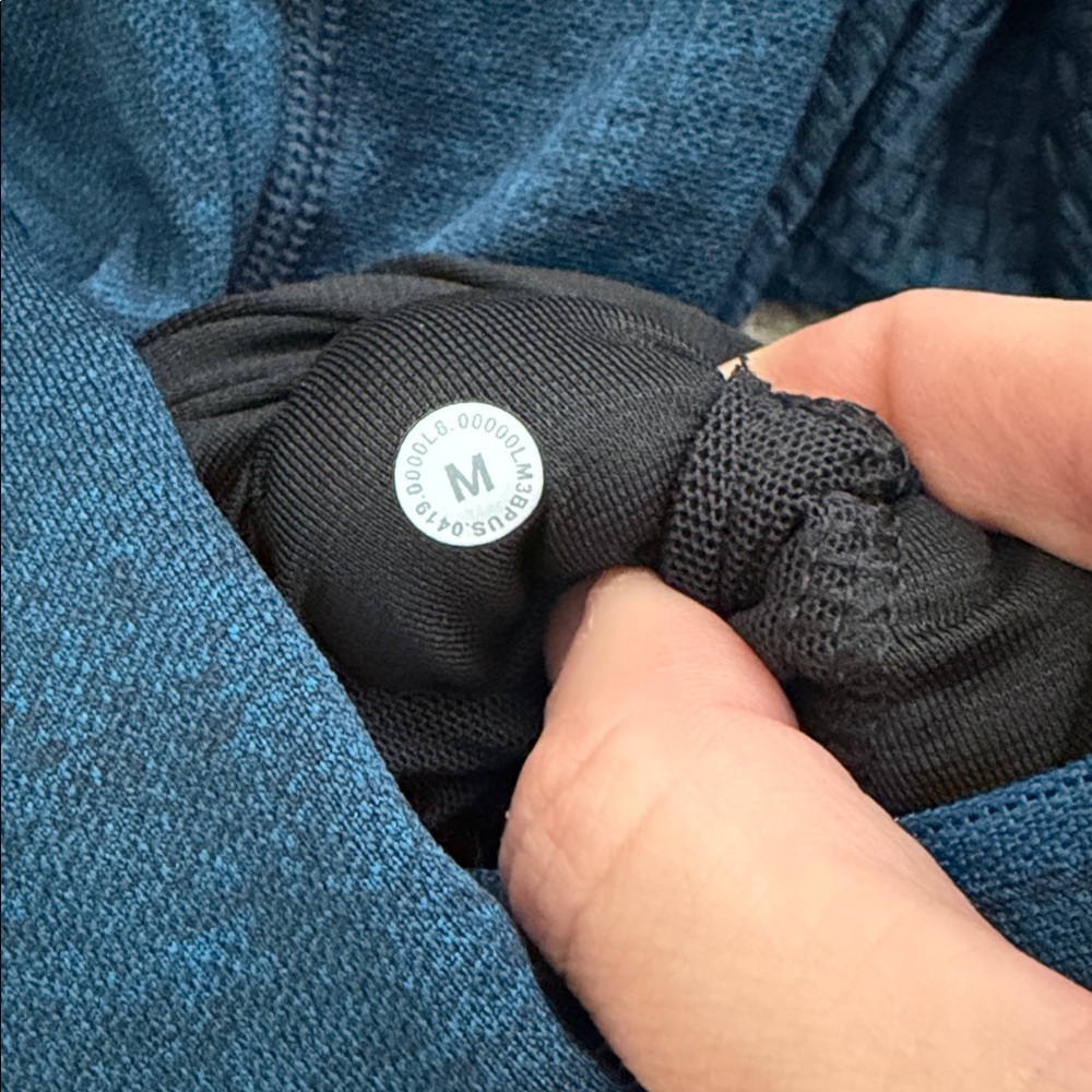Lululemon Engineered Warmth Full Zip Jacket - Picture 5 of 5